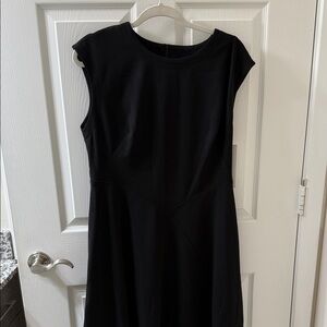 Calvin Klein Elegant Black Midi Dress
